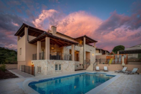 Villa San